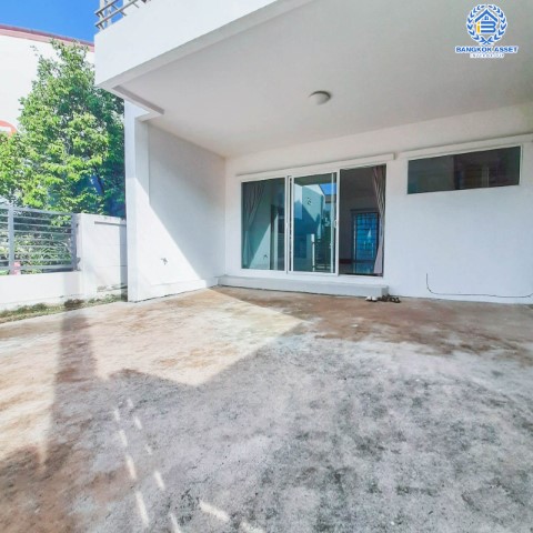 ทาวน์เฮ้าส์มือสองนนทุบุรี ม.เดอะทรัสต์ทาวน์ ราชพฤกษ์-รัตนาธิเบศร์ #หลังมุม เนื้อที่มากถึง 24.7 ตร.ว. ฟังก์ชัน 3 ห้องนอน 2 ห้องน้ำ 2 ที่จอดรถ สภาพดี ทำเลติดถนนราชพฤกษ์ ใกล้เซ็นทรัลเวสต์เกต และรถไฟฟ้าสายสีม่วง "สถานีบางรักน้อยท่าอิฐ" จองเลย!